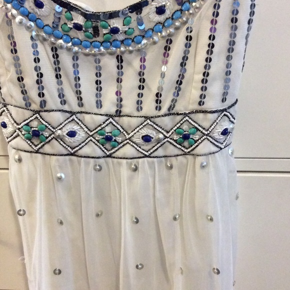 NWOT White Tank with Blue & Green Beading - Picture 4 of 6