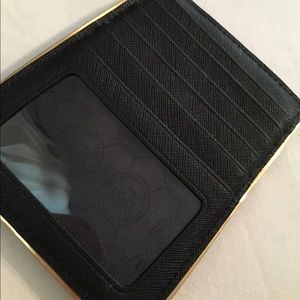Like New Michael Kors Jet Set Flat Wallet