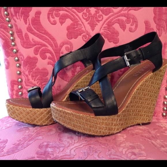 *NWOT* Ralph Lauren wedges