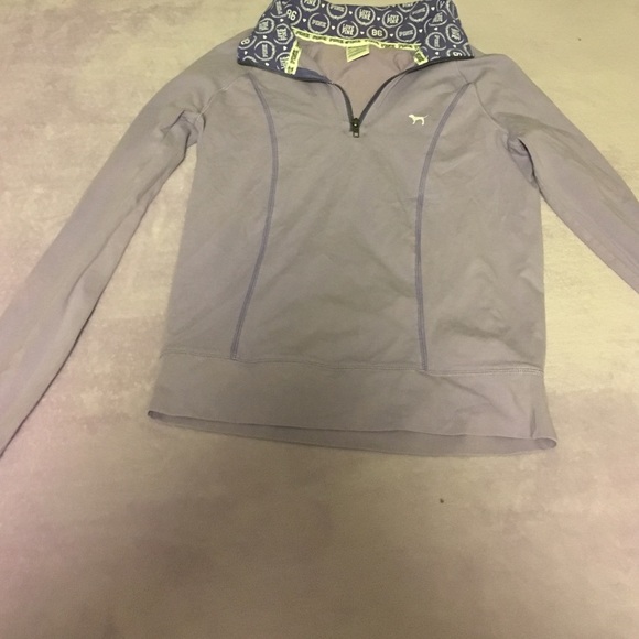 Purple VS pink yoga pullover xs