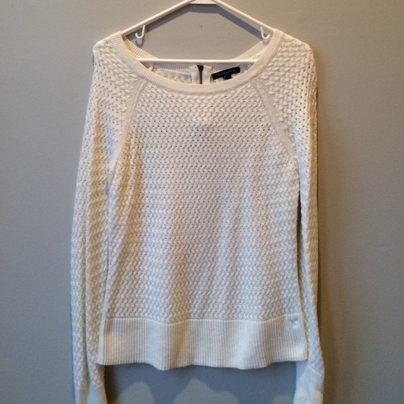 American Eagle Outfitters Sweaters - American Eagle cream sweater with zipper