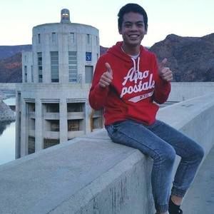 Meet your Posher, Samuel