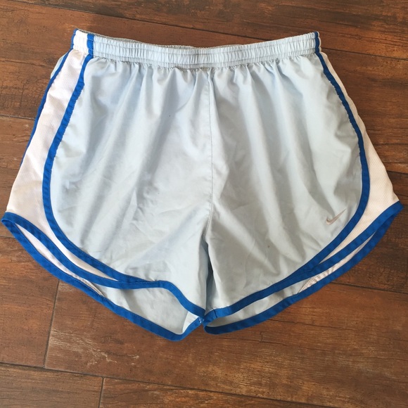Nike running shorts - Picture 1 of 4