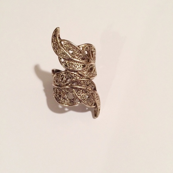 Gold leaf ring
