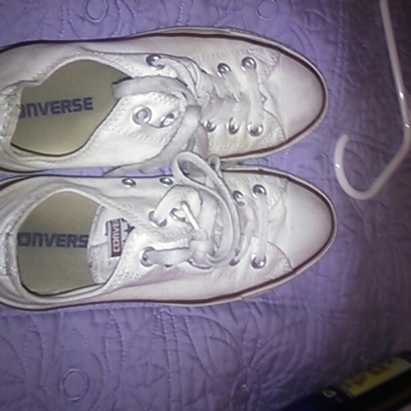 White converse
