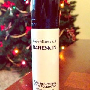 bareMinerals BARESKIN Pure Brightening Foundation