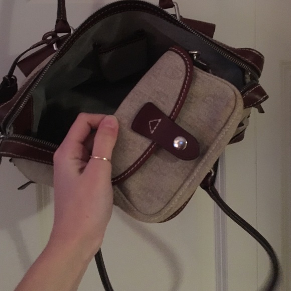 Dooney and Bourke bag - Picture 3 of 4