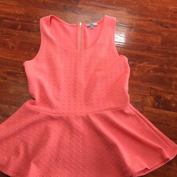 Charlotte Russe Tops - Charolette Russe tank peplum top