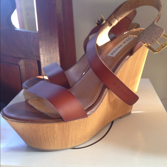 Steve Madden Wedged