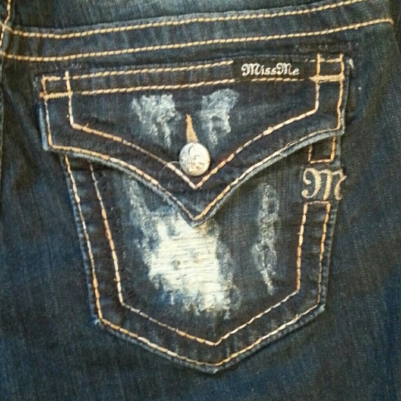 NWOT Miss Me 31x33 Signature Boot