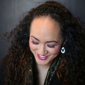 Meet your Posher, Kaelani