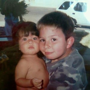 Meet your Posher, Violeta