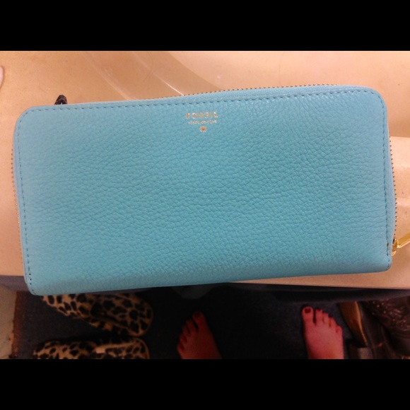Fossil wallet