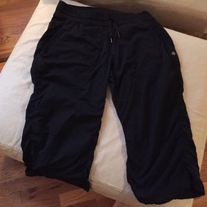 Lululemon Capri pants