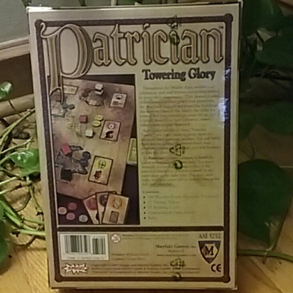 Patrician Towering Glory Board Game - Picture 2 of 2