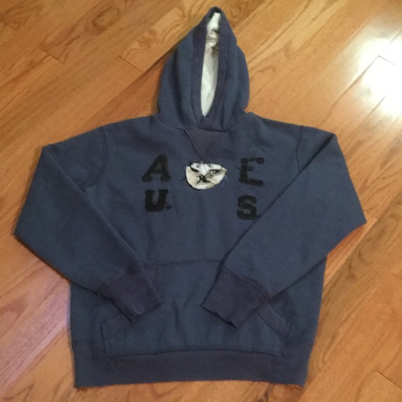 AE sweatshirt
