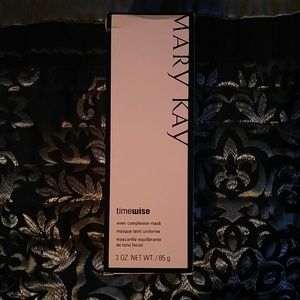 Mary Kay Even Complexion Mask