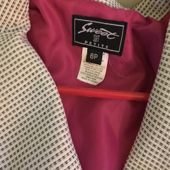 Jacket - Picture 3 of 3