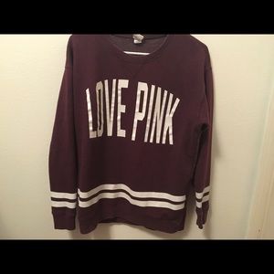 Love pink crewneck.
