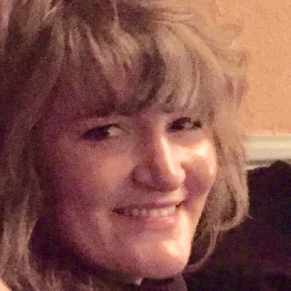 Meet your Posher, Paige - Picture 1 of 1