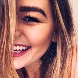 Meet your Posher, Lauren marie