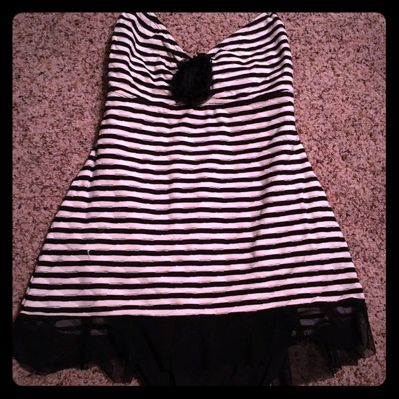 Kenneth Cole Reaction Other - Retro style swimsuit