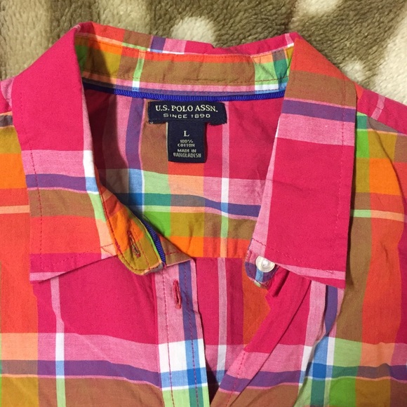 Button down shirt - Picture 2 of 4