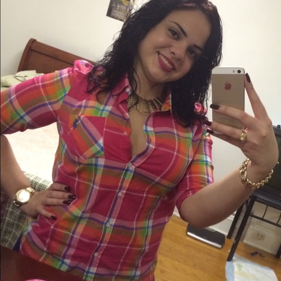 Button down shirt - Picture 1 of 4