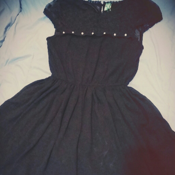 Black dress