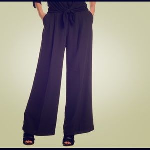 Wide leg trousers