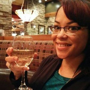 Meet your Posher, Rayna