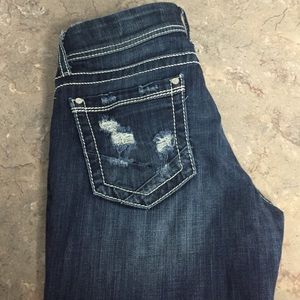 Buckle Brand Jeans