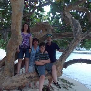 Meet your Posher, Debi