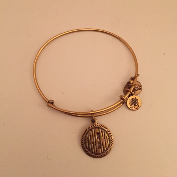 "Friend" Alex & Ani