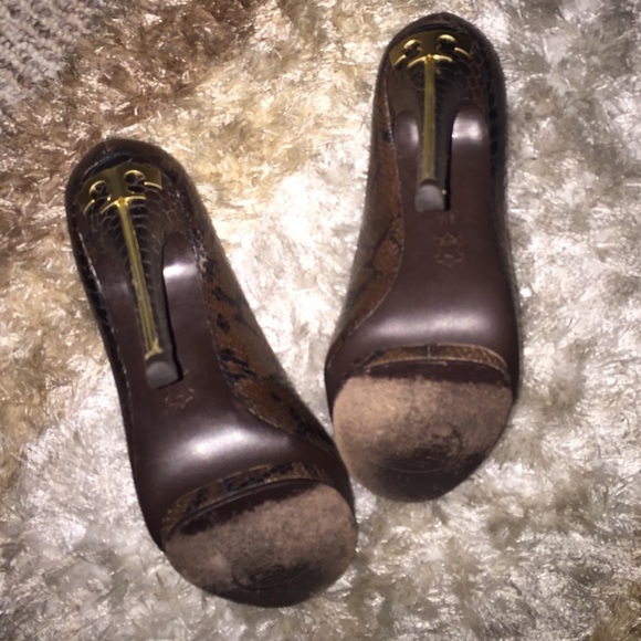 Tory Burch Shoes - Picture 3 of 4