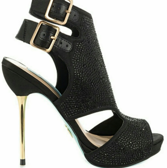 Betsey Johnson Shoes - 🆕 Betsey Johnson Crepe Rhinestone Sandals