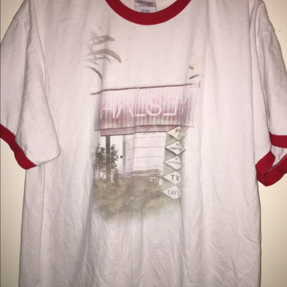 halsey room 93 tee