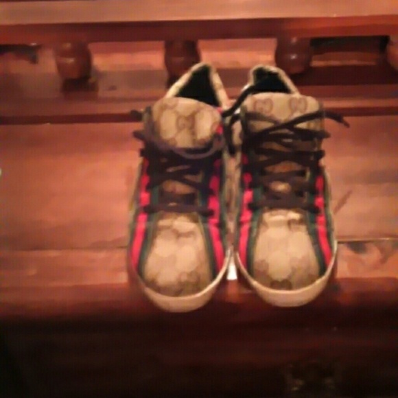 Gucci shoes