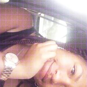 Meet your Posher, Anesia