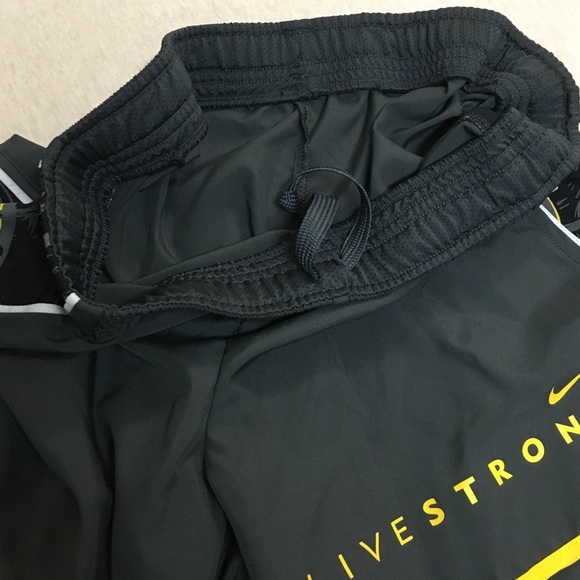 ❌TRADED 💪 LiveStrong Nike Running Shorts - Picture 4 of 4