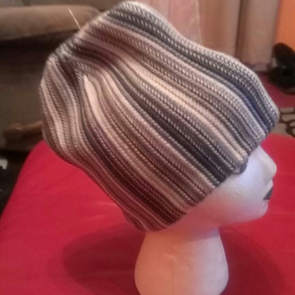 Amanda Smith Accessories - Nice Coat Hat Amanda Smith