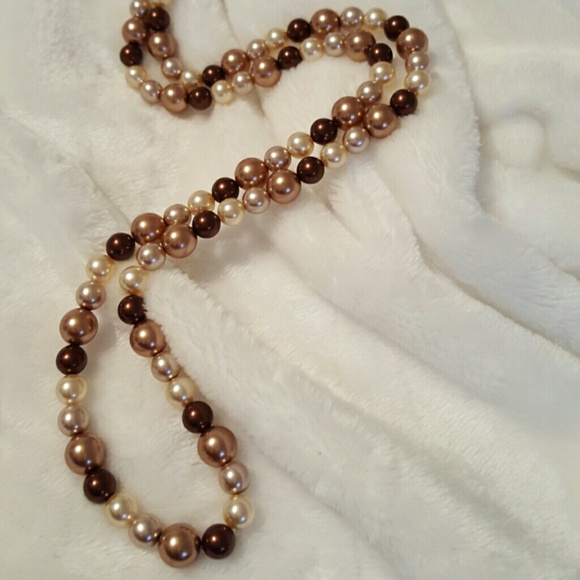 Brown pearl stand 36"