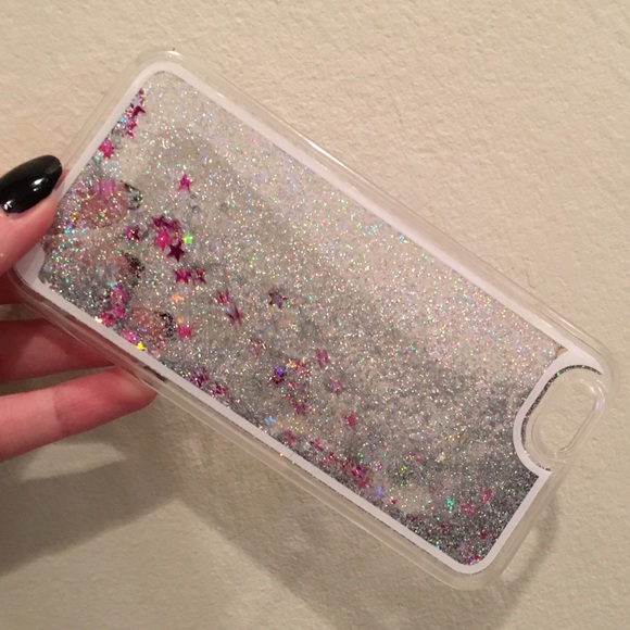 Brandy Melville Accessories - Glitter Liquid Waterfall iPhone 6/6s Case