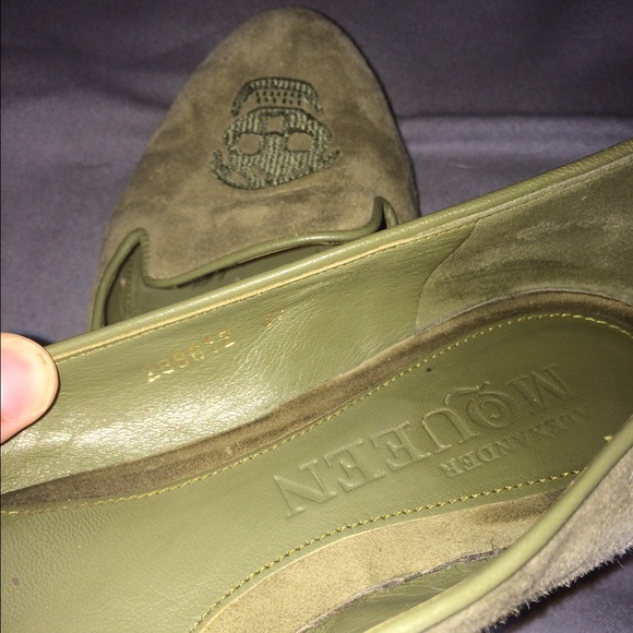 ⚜💀Alexander McQueen Skull Loafers💀⚜ - Picture 3 of 4