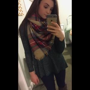 Meet your Posher, Ashtan