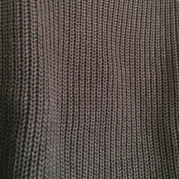 NWT BP Sweater - Picture 2 of 3