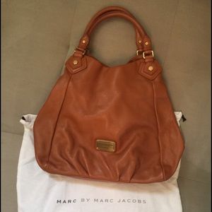 Marc by Marc Jacob classic q bag cognac color