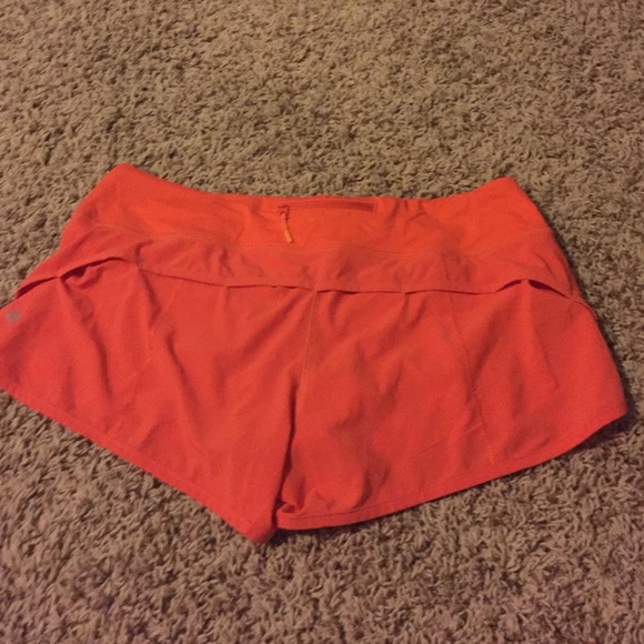 Lululemon Speed Short - Picture 2 of 2