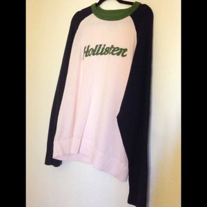 Hollister sweatshirt/ sweater