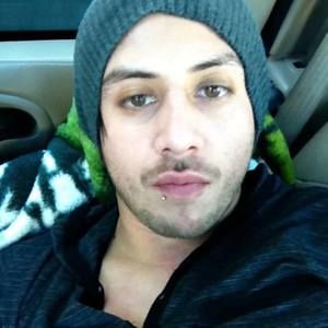 Meet your Posher, Luis